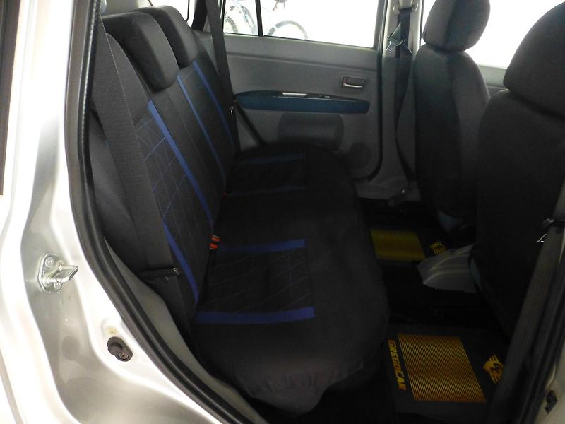 Mazda 2 (2004) 1,4i 59KW*KLIMA**ALU KOLA - fotka 20 z 24