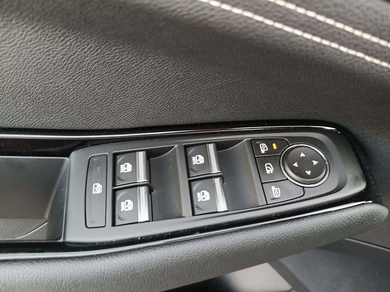 Renault Austral (2026) techno mild hybrid 150 auto - fotka 13 z 27