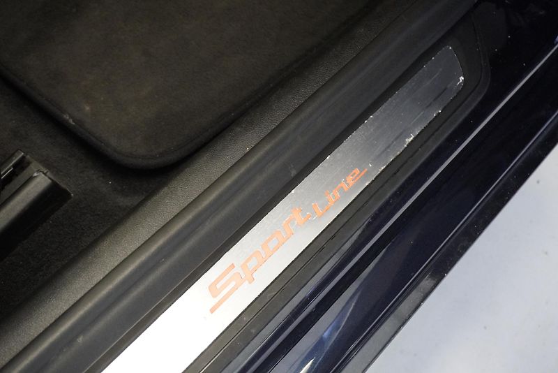 BMW Řada 5 3,0 XDRIVE AUT. - fotka 32 z 32