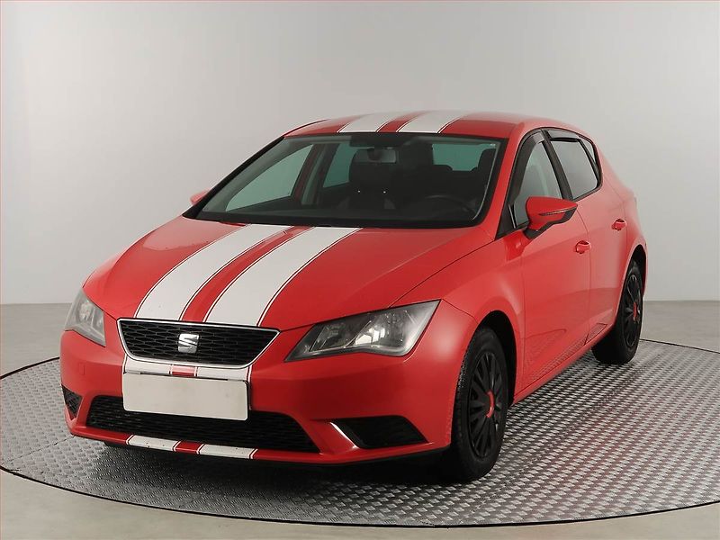 Seat Leon (2013) 1.6 TDI, po STK, jezdí výborně - fotka 2 z 15