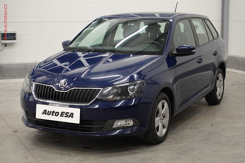 Škoda Fabia (2017) 1.4 TDi, 2.maj,ČR, Style - fotka 3 z 23