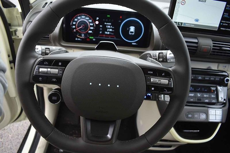Hyundai Inster je auto, které může elektromobilitu přiblížit další skupině motoristů.