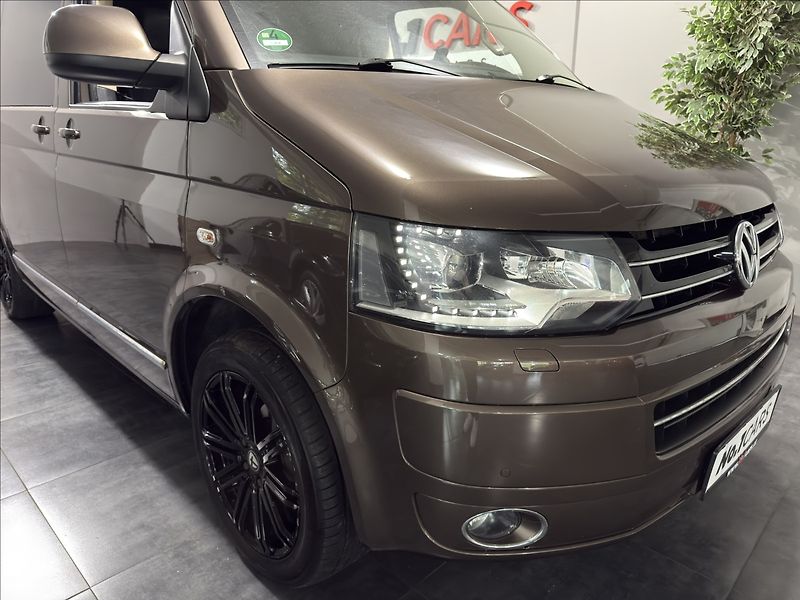 Volkswagen Multivan 2,0   TDI DSG 4M INDIVIDUAL - fotka 35 z 45
