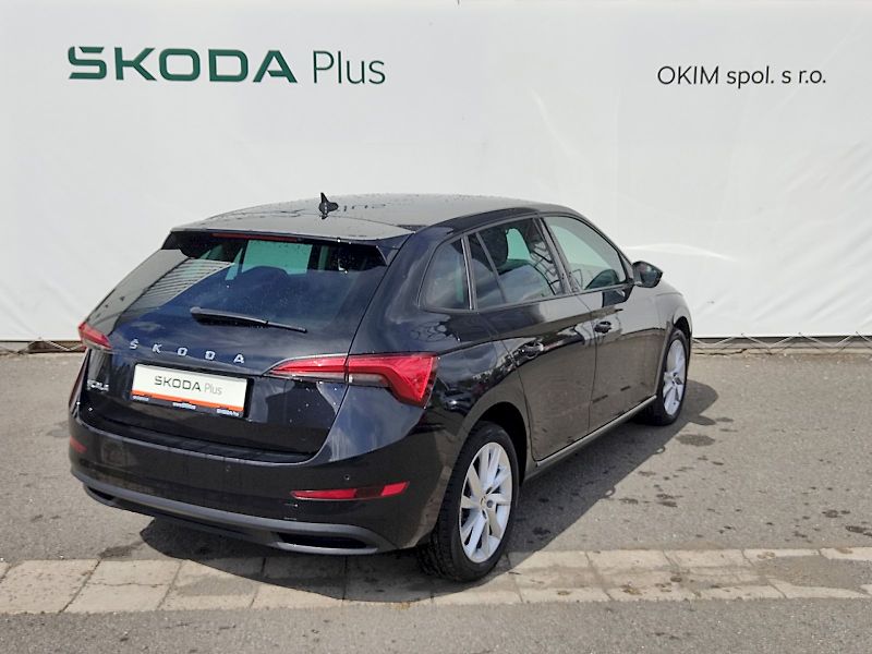 Škoda Scala (2023) Style Business 1,0 Tsi 81 Kw D - fotka 2 z 35