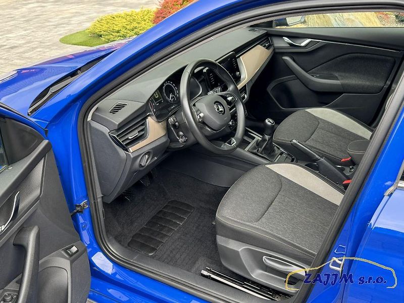 Škoda Scala Style plus 81kw + el kufr - fotka 27 z 51