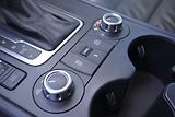 Volkswagen Touareg (2013) 3,6 V6 FSI  4x4 KŮŽE - náhled 13