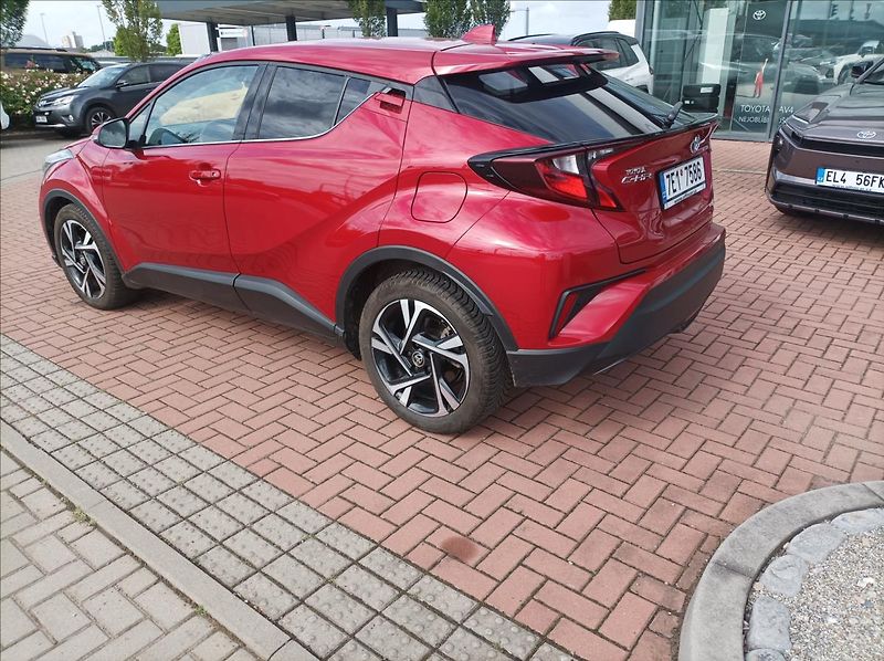Toyota C-HR 1,8 Style - fotka 3 z 20
