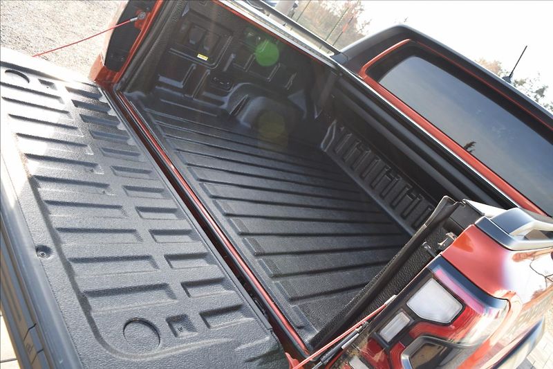 Ford Ranger 3,0 Raptor V6 215KW ZÁRUKA - fotka 27 z 52