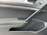 Volkswagen Golf (2013) 1.2TSI, Klima - náhled 11