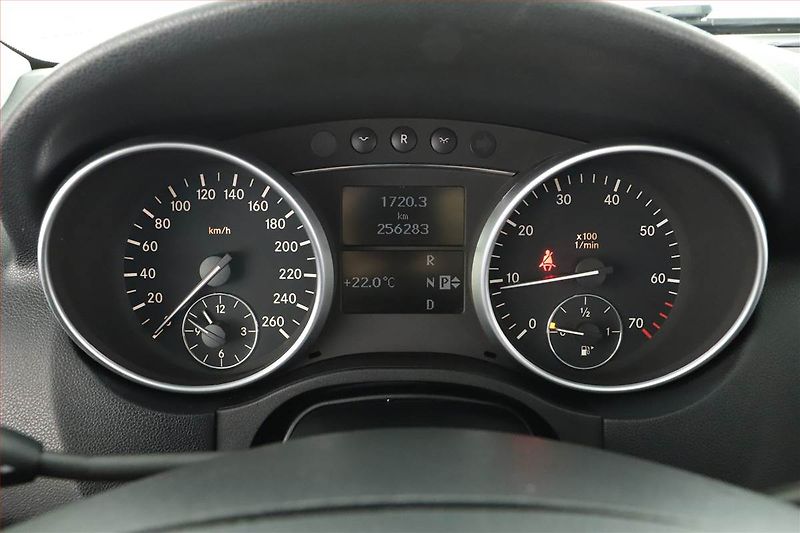 Mercedes-Benz Třídy M (2005) ML 350 , 4X4, Automat, Navi - fotka 12 z 15