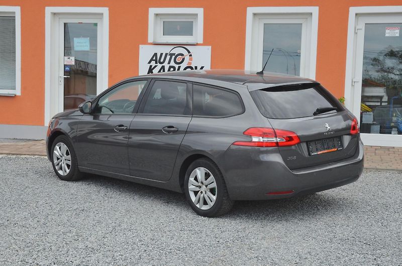 Peugeot 308 (2019) 1.5 HDi 96kW NAVI /STK 06/2028 - fotka 4 z 29