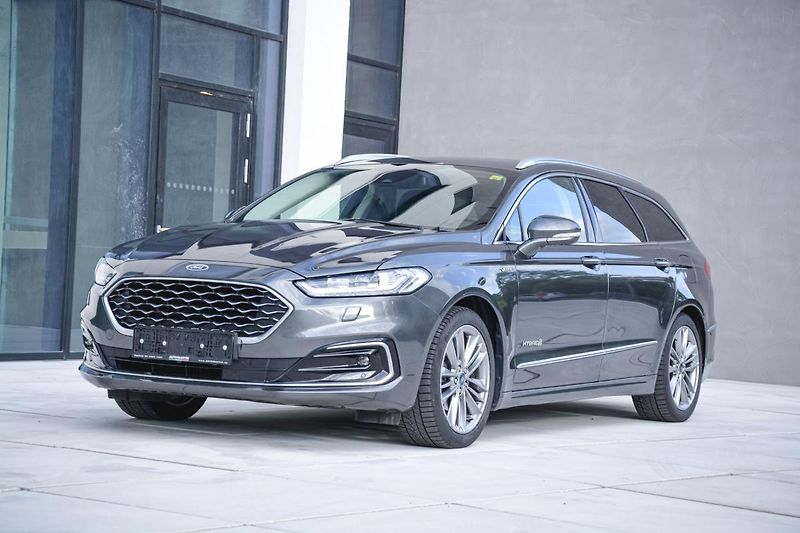 Ford Mondeo (2020) 2.0 187ps Hybrid ecvT VIGNALE - fotka 5 z 19
