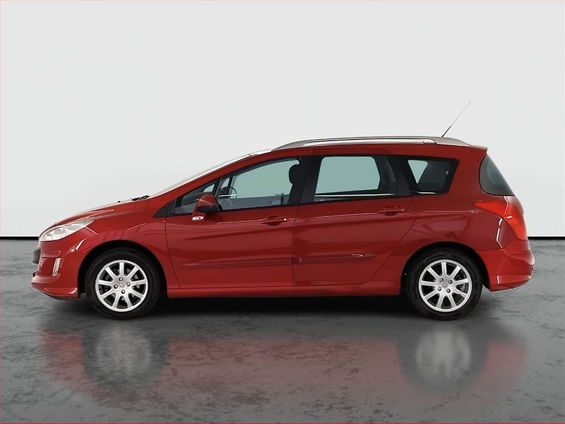 Peugeot 308 (2008) 1.6 HDi, po STK, rezervace - fotka 3 z 21