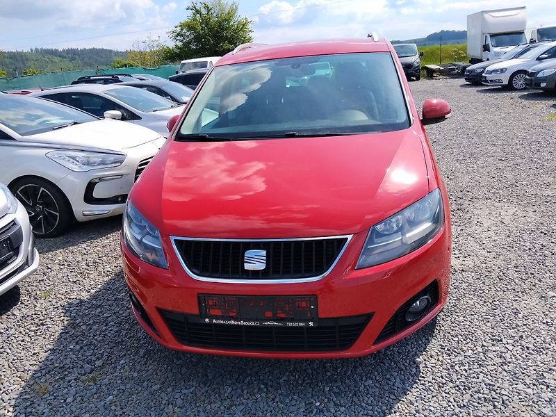 Seat Alhambra (2013) - fotka 36 z 45