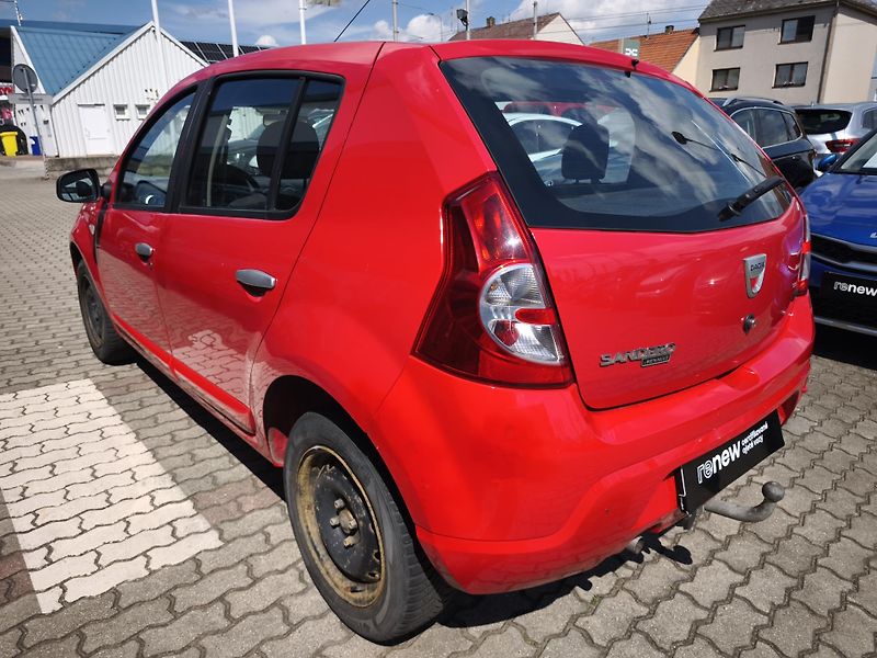 Dacia Sandero 2009 1.4 MPI 55kW - fotka 4 z 26