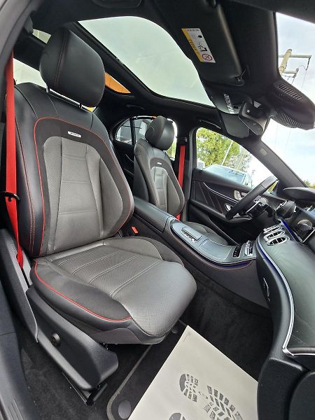 Mercedes-Benz Třídy E E53 AMG 4MATIC+ 360°CAM PANOR. - fotka 17 z 65