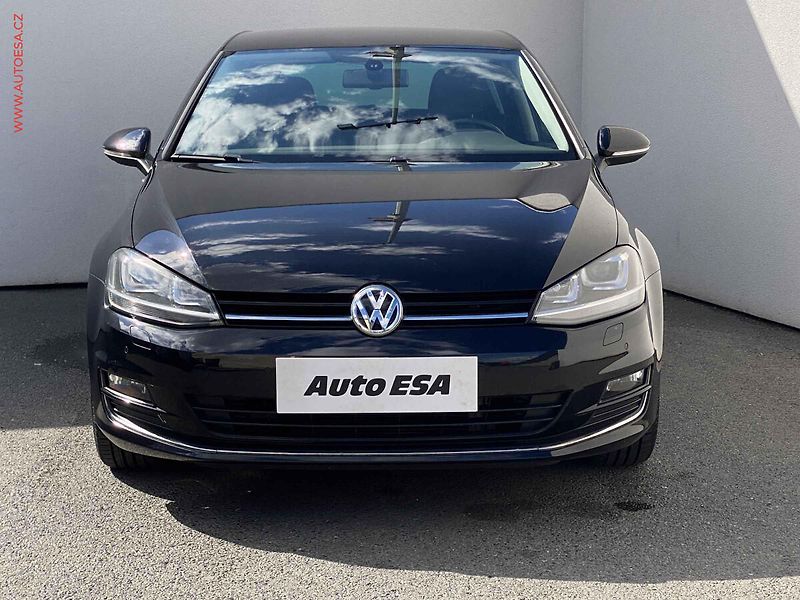 Volkswagen Golf (2013) 1.4 TSi VII, Highline, DSG - fotka 2 z 20