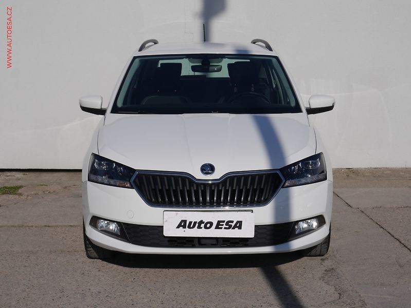 Škoda Fabia (2021) 1.0 TSi, ČR, Style, LED - fotka 2 z 18