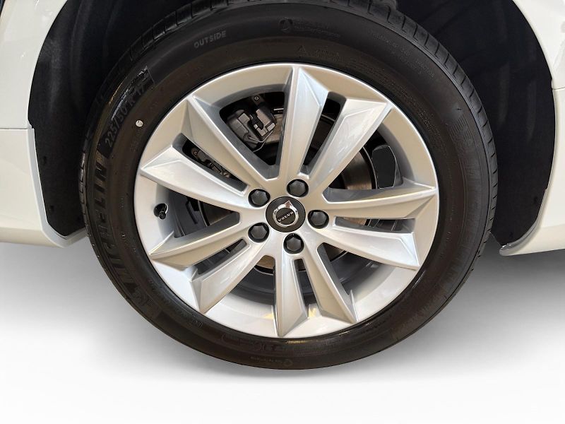 Volvo V60 (2026) V60 B4 CORE - fotka 9 z 14