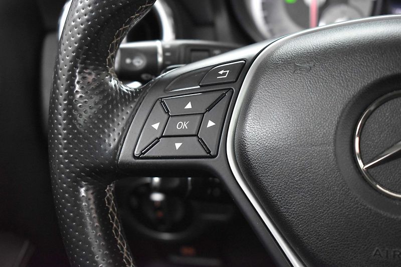 Mercedes-Benz GLA 220d 4MATIC*HARMAN*KAMERA*ČR 1 - fotka 19 z 41