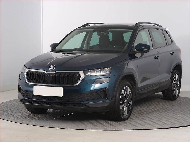 Škoda Karoq (2022) Style Plus 2.0 TDI - fotka 2 z 17