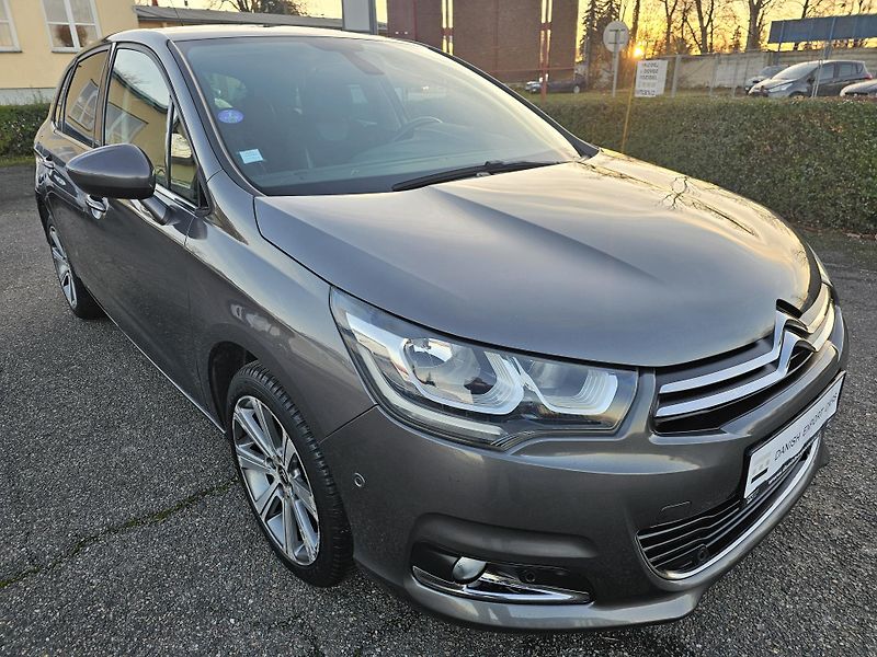 Citroën C4 (2016) 1.2 81kW SHINE,81 000 KM !!! - fotka 6 z 47