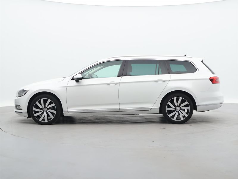 Volkswagen Passat 2,0 TDI 140k DSG Highline CZ - fotka 4 z 27