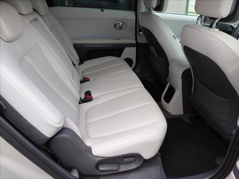 Hyundai Ioniq 5 POWER4×2 STYLE PREM TECH - fotka 13 z 27