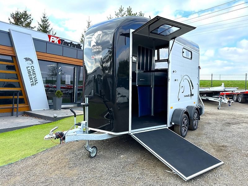 Cheval Liberté (2026) Touring XL, ČERNÝ - fotografie inzerátu