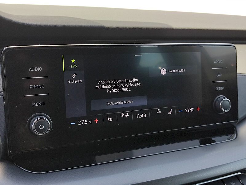 Škoda Octavia (2023) combi Ambition Plus 1,5 Tsi - fotka 16 z 35