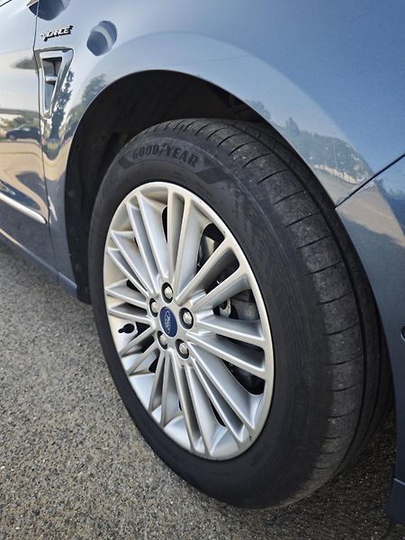 Ford S-MAX (2020) 2,0 TDCi 140kW, VIGNALE  8AUT - fotka 10 z 46