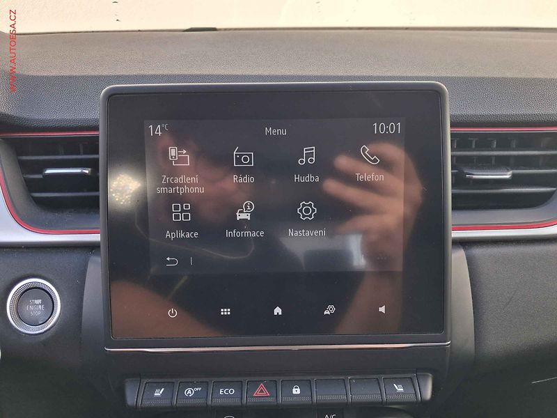 Renault Captur (2020) 1.3TCe, 2.maj,ČR, AC, LED - fotka 17 z 18