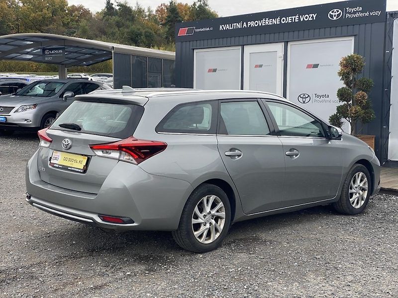 Toyota Auris 1.6i, ČR, Active, záruka - fotka 23 z 26