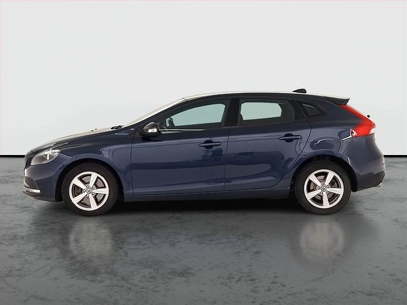 Volvo V40 (2012) 2.0 D4, Serv.kniha - fotka 3 z 19