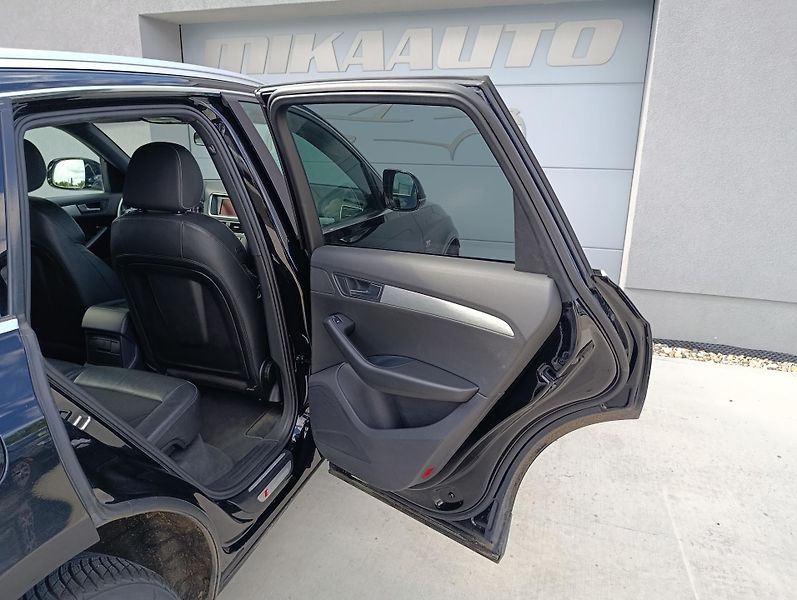 Audi Q5 2.0TDI QUATTRO S-LINE ČR - fotka 29 z 31