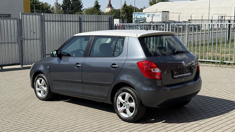 Škoda Fabia 1.2TSi*77kW*DSG*AUTOMAT*SPORT* - fotka 3 z 30