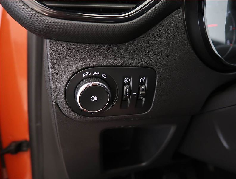 Opel Crossland X (2021) 1.2, ČR,1.maj, Serv.kniha - fotka 18 z 19