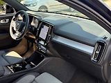 Volvo XC40 T2 Plus Dark H/K LED Kam Paměť - náhled 22