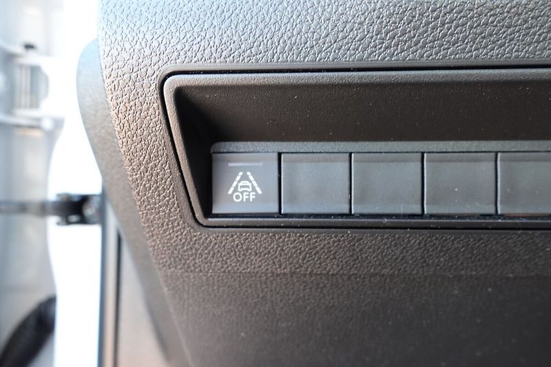 Toyota ProAce City 1.5D-4D 100 4D Panel Van Short - fotka 14 z 23
