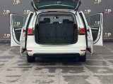 Volkswagen Sharan (2017) 2.0TDi 110kW 4M Highline 7míst - náhled 11