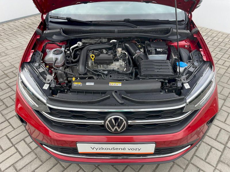 Volkswagen Taigo (2021) 1.0 TSI / 81 kW DSG Style - fotka 14 z 30