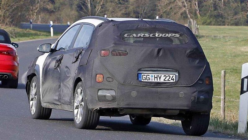 Jedna z prvních fotografií malého SUV Hyundai Kona.