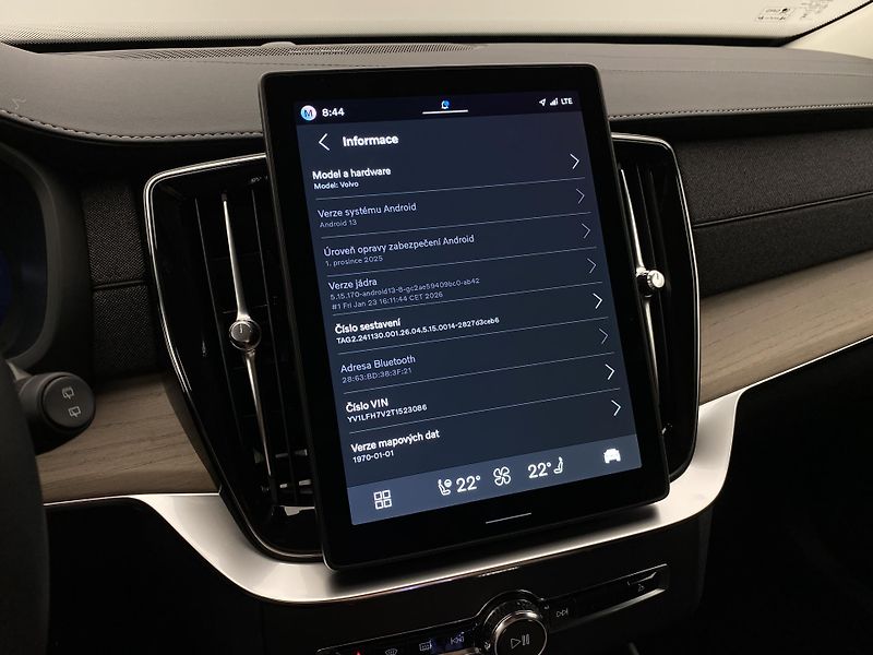 Volvo XC90 (2026) T8 AWD Plug-in BRIGHT PLUS 7m - fotka 63 z 72