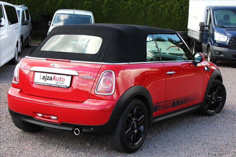 Mini Cooper 1,6 Cabrio 4.MÍSTA, 74 tis. km - fotka 13 z 41