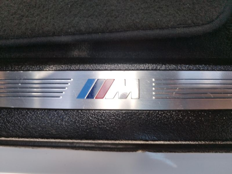 BMW X5 (2015) 4.0D,M-PACKETvolat 608 081 843 - fotka 18 z 20