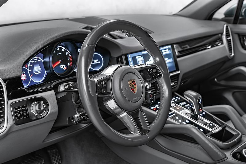 Porsche Cayenne 250kW, vzduch, RS Spyder, Spor - fotka 14 z 21