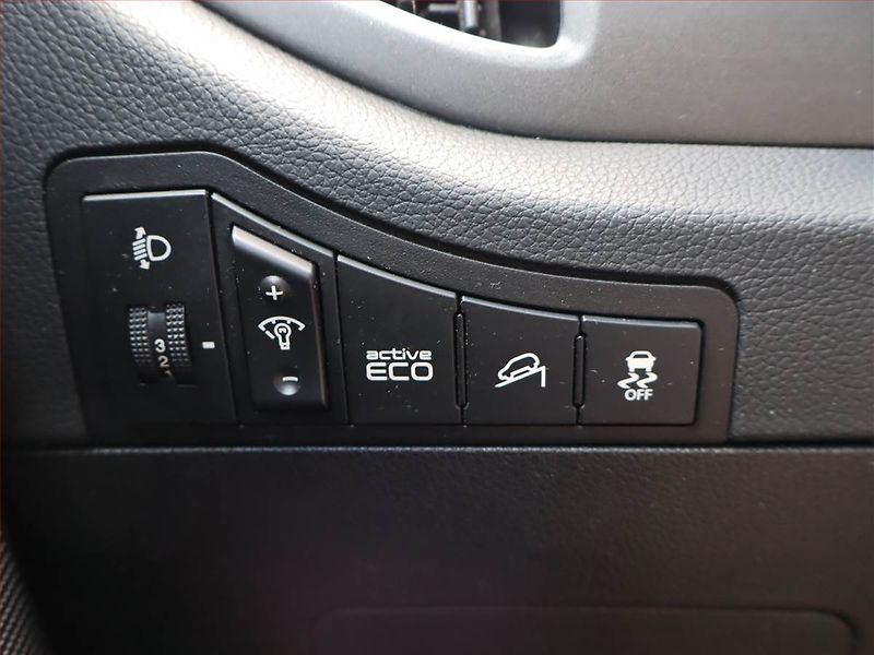 Kia Sportage (2011) 2.0 CRDi, 4X4, Automat - fotka 21 z 21