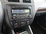 Volkswagen Jetta (2015) 1.2 TSI, Serv.kniha - náhled 12