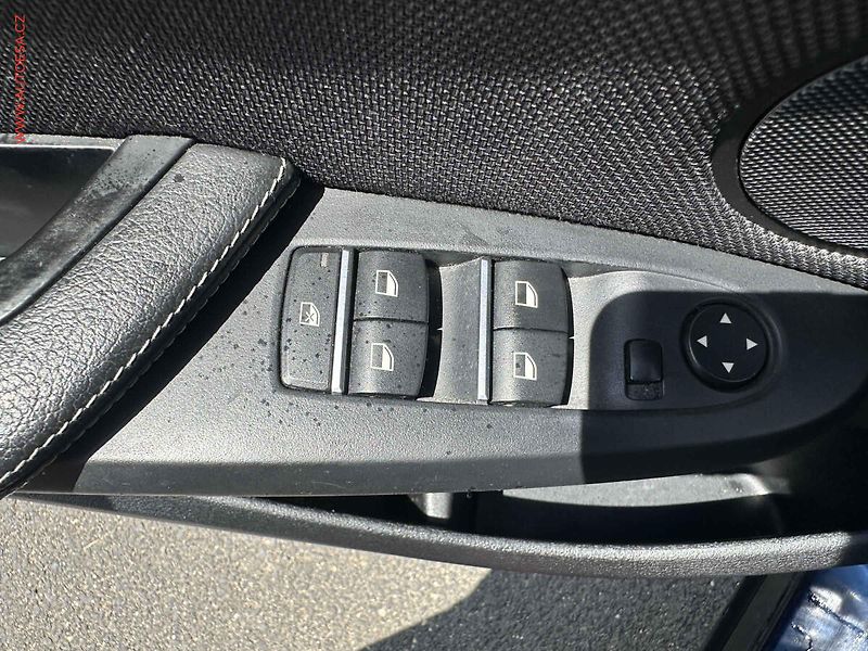 BMW X3 (2011) 2.0d xD, 2.maj, AT - fotka 11 z 19
