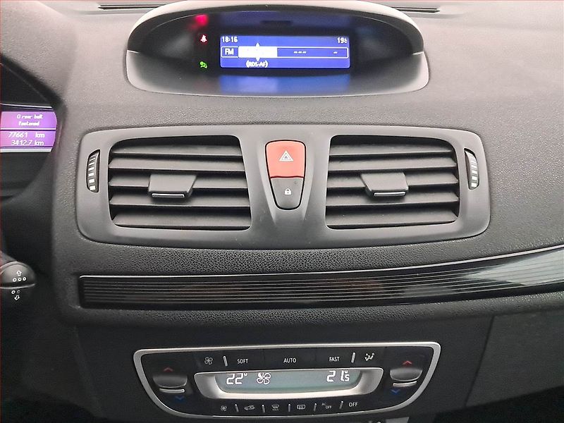 Renault Mégane (2011) 1.5 dCi, Serv.kniha, Tempomat - fotka 12 z 16